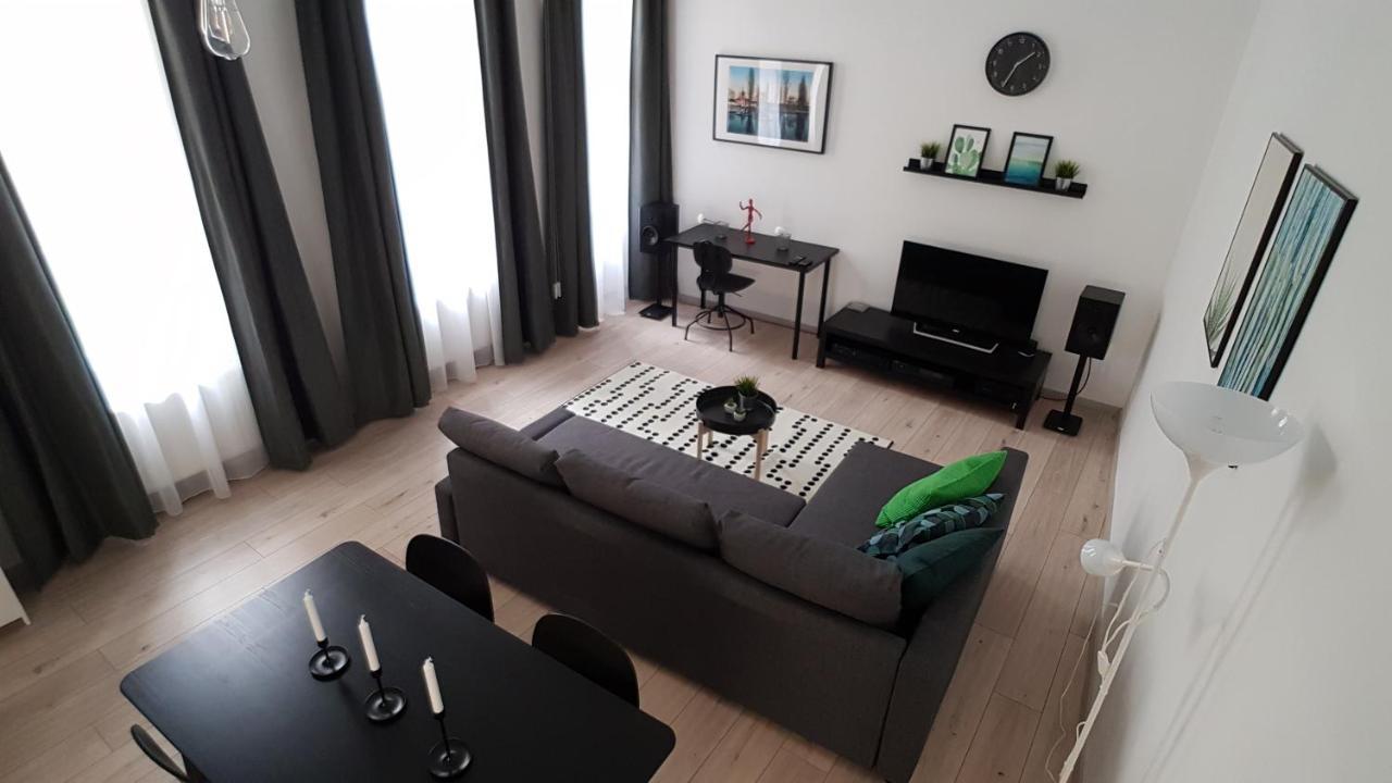 Piacsek Apartmanház Aparthotel Pécs Esterno foto