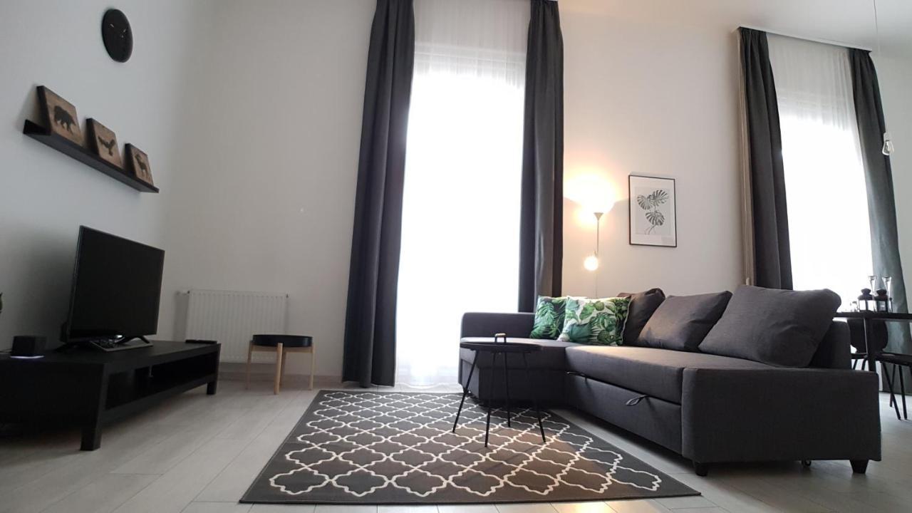 Piacsek Apartmanház Aparthotel Pécs Esterno foto