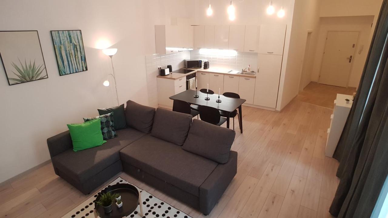 Piacsek Apartmanház Aparthotel Pécs Esterno foto