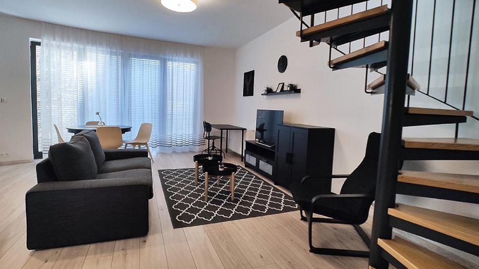 Piacsek Apartmanház Aparthotel Pécs Esterno foto