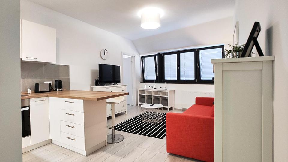 Piacsek Apartmanház Aparthotel Pécs Esterno foto